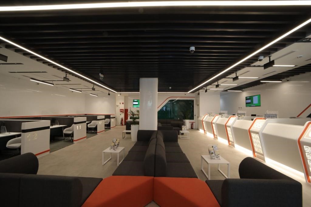 7 - عالم الفلوس