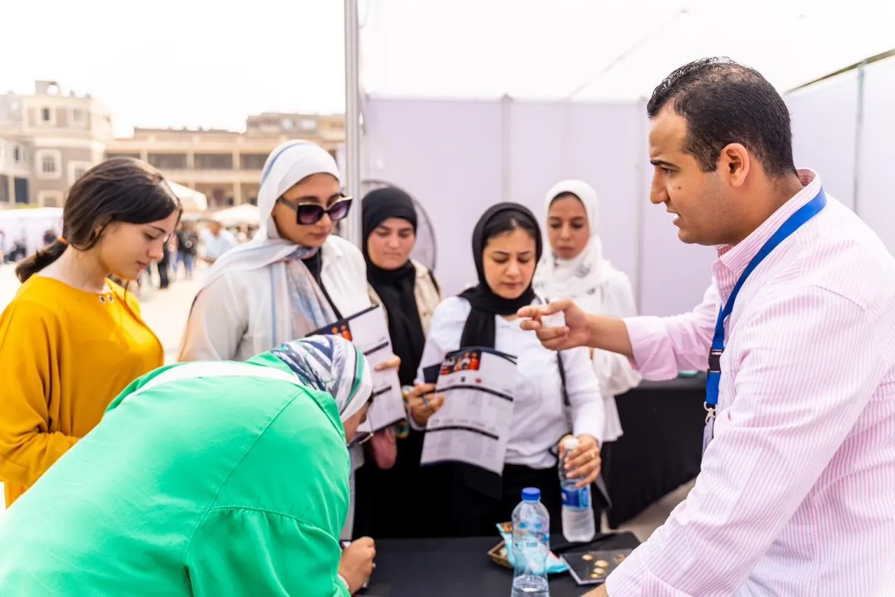 4 2 - عالم الفلوس