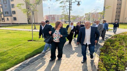 رئيس صندوق الإسكان الاجتماعى تتابع أعمال تنفيذ وحدات العمارة الخضراء بحدائق العاصمة