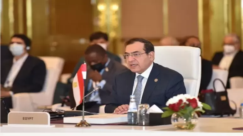 وزير البترول يبحث مع رئيس وزراء بلغاريا التعاون في مجالات الطاقة