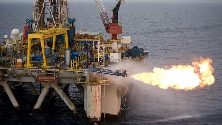 “الاحصاء”: تراجع بنسبة 44% في واردات منتجات البترول