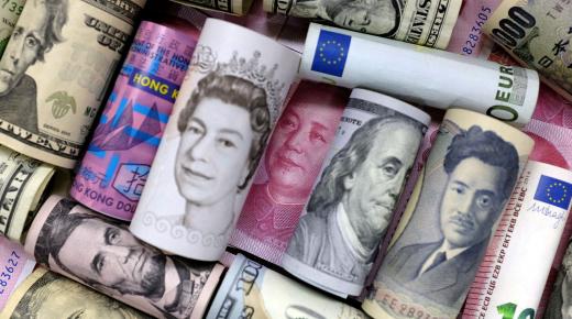 تعرف على أسعار العملات مقابل الجنيه المصري اليوم الخميس