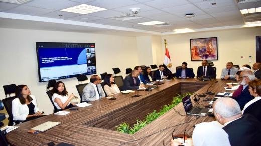 الإسكان تبدأ التجهيز الفنى لتنفيذ محطات تحلية المياه بمكونات محلية