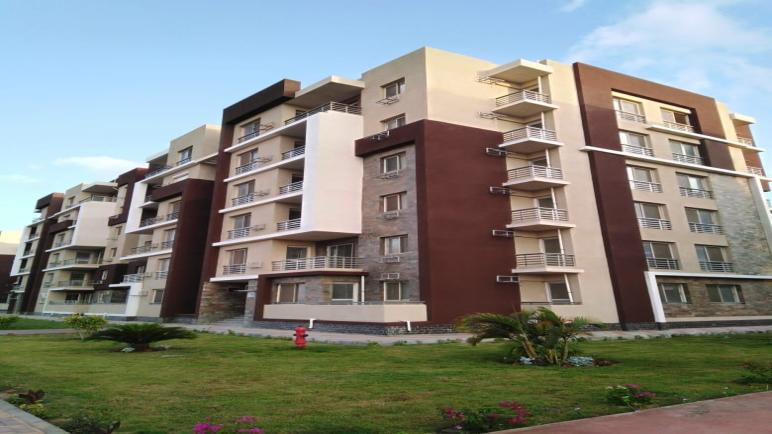 وزير الإسكان يعلن موعد تسليم وحدات الإسكان المتميز ودار مصر بـ”دمياط الجديدة”