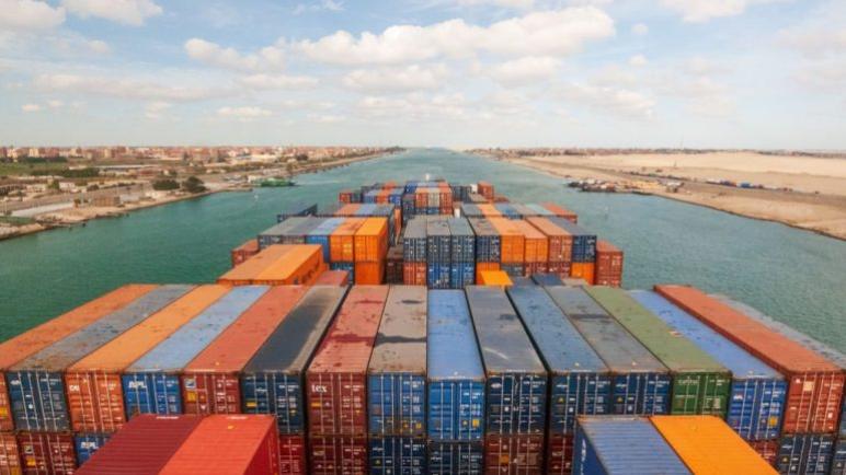 2.2 مليار دولار صادرات الملابس الجاهزة أول 11 شهرا من 2023