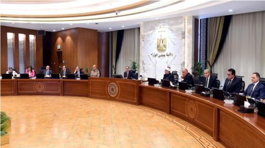 رئيس الوزراء عن افتتاح مجمع مصانع إنتاج الكوارتز: إحدى المشروعات الضخمة لدعم الاقتصاد وزيادة الصادرات