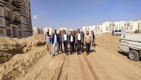 مسئولو “الإسكان” يجرون جولة تفقدية لمشروعات المرافق والطرق بمدينة حدائق العاصمة