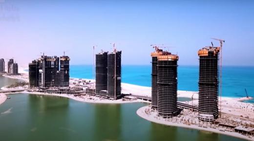 وزير الإسكان: أبراج الداون تاون بالعلمين الجديدة تطل على بحيرة صناعية وتضم البرج الأيقونى