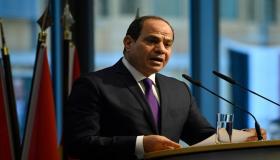 الرئيس السيسي من منتدى بطرسبرج : نأمل أن نخرج بقرارات تخفف من الأزمة العالمية