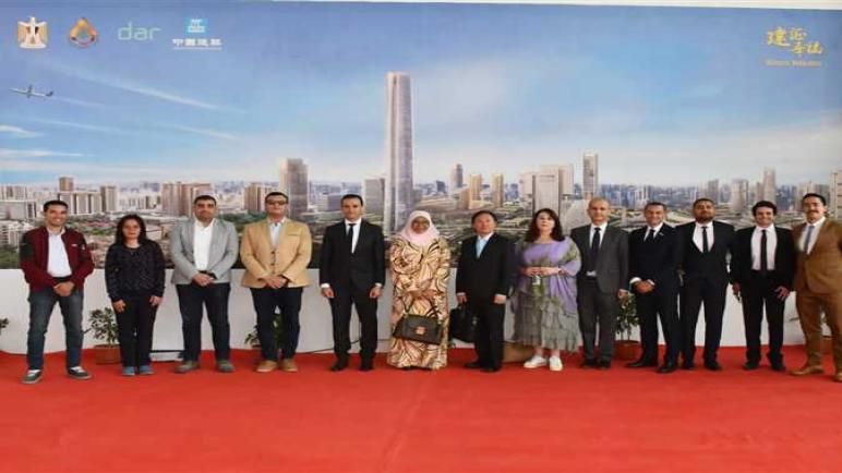 صور.. جولة تفقدية لمساعد الأمين العام للأمم المتحدة بمشروعات العاصمة الإدارية الجديدة