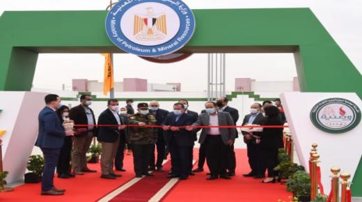 وزير البترول يفتتح محطة تموين السيارات بالغاز كارجاس وطنية الجديدة بالشروق