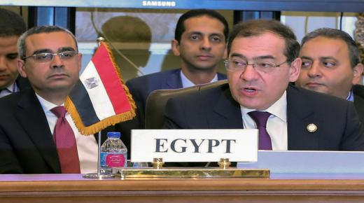 مذكرة تفاهم بين وزير البترول ونظيره الأردنى خلال المؤتمر الإقليمى لحوار الطاقة