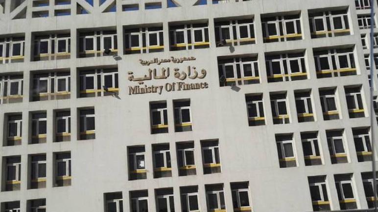 وزير المالية يصدر قرارا لتيسير إجراءات تعليق ضريبة القيمة المضافة على الآلات والمعدات المستوردة للإنتاج