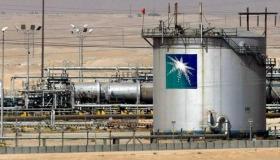 بإستثمارات 506 ملايين دولار.. مصر توقع اتفاقيتين للبحث عن البترول بالصحراء الشرقية والغربية