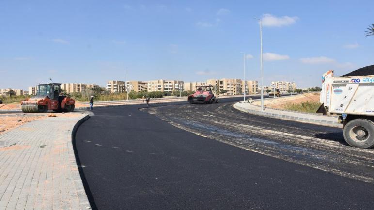 رئيس جهاز مدينة القاهرة الجديدة يتابع سير العمل بالمشروعات