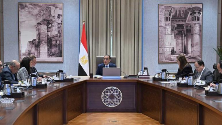 تفاصيل اجتماع رئيس الوزراء لمتابعة مستجدات تنفيذ برنامج الطروحات الحكومية