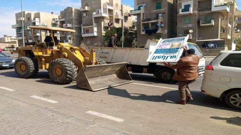 شن حملات إزالة ورفع إشغالات بمدينة القاهرة الجديدة