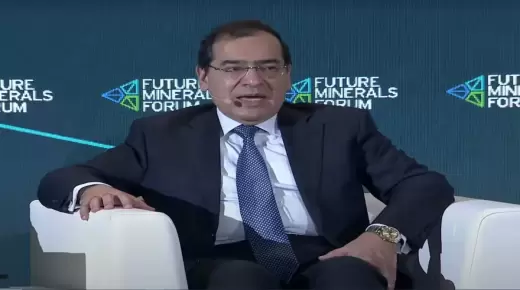 بحد أدنى 650 مليون دولار.. “البترول”: 13 اتفاقية جديدة ستقدم للنواب