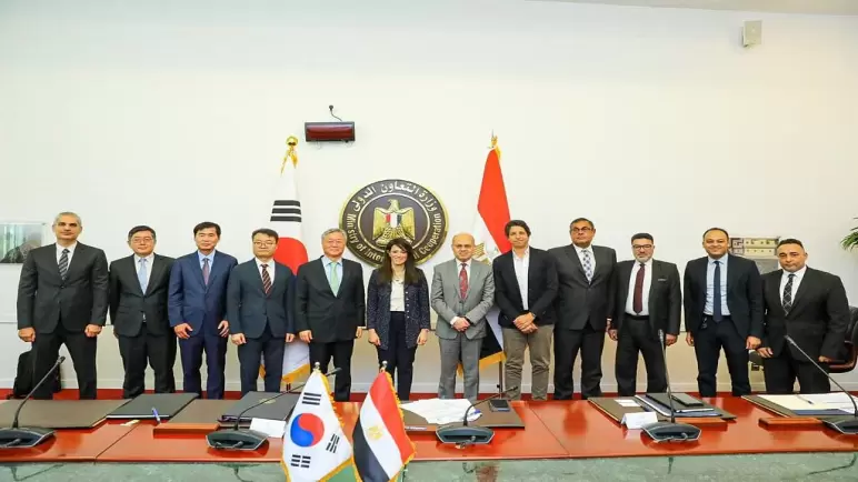 بـ460 مليون دولار.. تفاصيل توقيع اتفاق مع كوريا لتوريد 320 عربة مترو للخطين الثاني والثالث