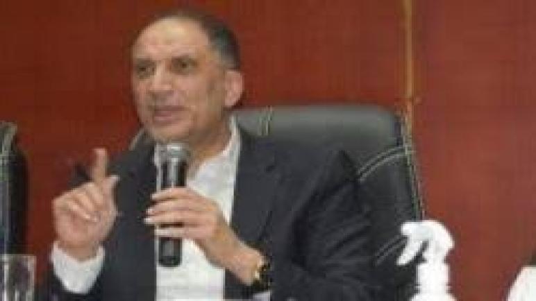 رئيس “القابضة للتشييد والتعمير” الجديد يبدأ عمله بزيارة شركة العبد العامة للمقاولات