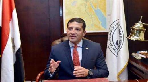 رئيس الوزراء يصدر قرارًا بتجديد تعيين المستشار محمد عبدالوهاب رئيساً تنفيذياً لهيئة للاستثمار