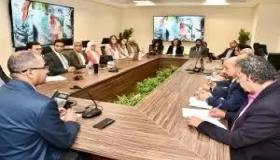 نائب وزير الإسكان يبحث مع بعثة البنك الدولى تحويل مشروعات المشاركة مع القطاع الخاص إلى مشروعات خضراء