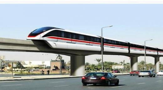 وزير الإسكان يتابع أعمال المرافق والطرق المؤدية لمحطات القطار الكهربائي بمدينة بدر