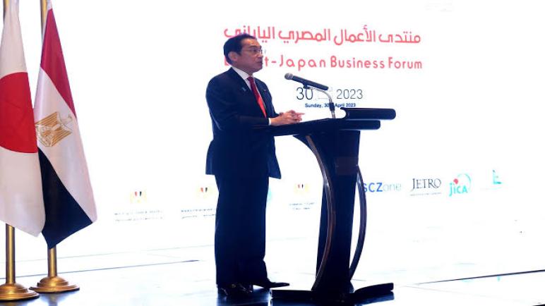 رئيس الوزراء ونظيره الياباني يترأسان مُنتدى رجال الأعمال بالبلدين