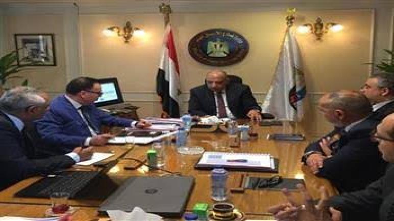 وزير قطاع الأعمال:32 مليار جنيه حجم العوائد الاستثمارية لمشروعات عقارية مطروحة