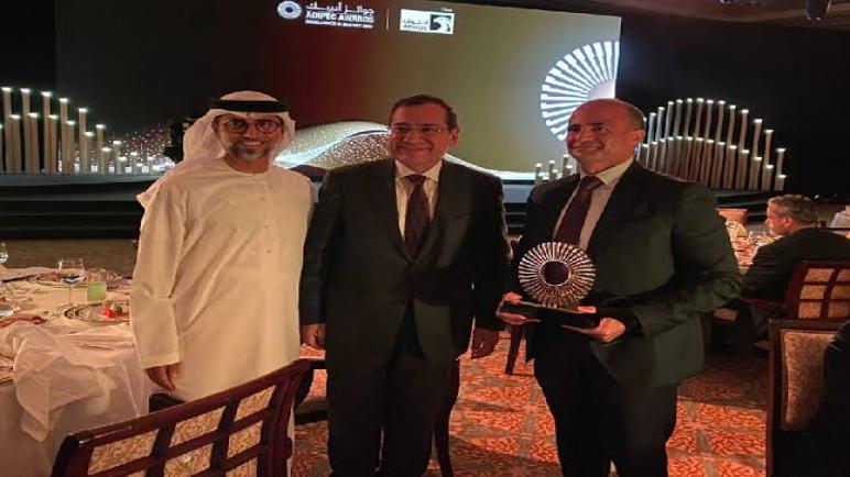 وزير البترول يشارك في تسليم جوائز مؤتمر أديبك 2022
