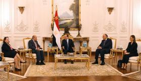 الرئيس السيسي يستقبل رئيس البنك الأوروبى لإعادة الإعمار والتنمية