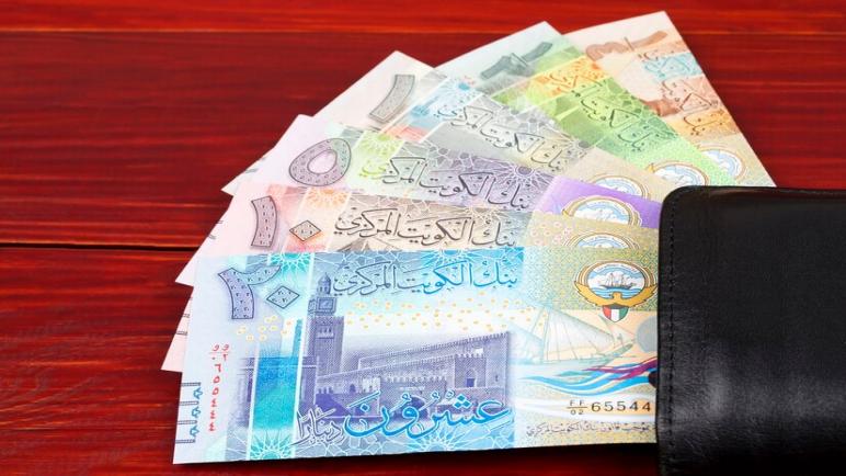 في بنوك مصر.. سعر الدينار الكويتى اليوم الجمعة يسجل 60.55 جنيه للشراء