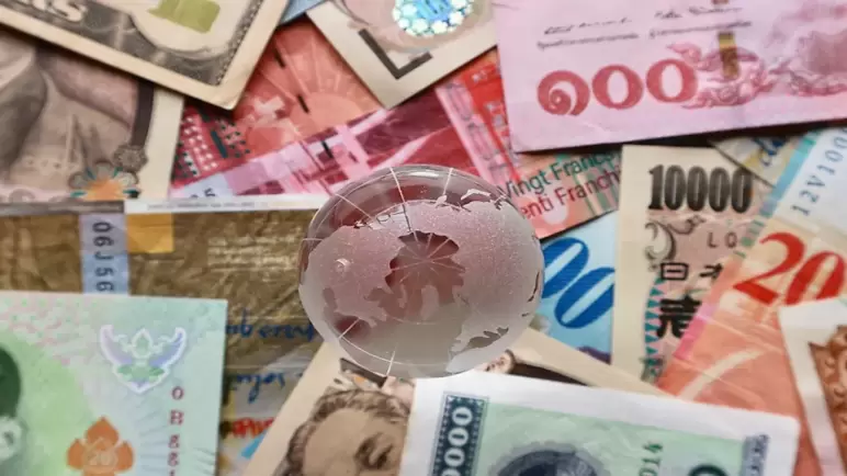 تعرف على أسعار العملات العربية والأجنبية مقابل الجنيه المصري اليوم السبت 12-11- 2022