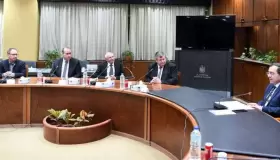وزير البترول يشيد ببرامج وخطط شركة أبكس الأمريكية في مصر