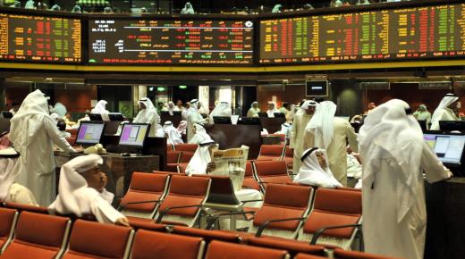 تباين بورصات الخليخ.. هبوط الأسهم البحرينية والكويتية.. وصعود السعودية
