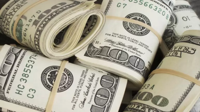 في بنوك مصر.. استقرار سعر الدولار أمام الجنيه اليوم الاثنين