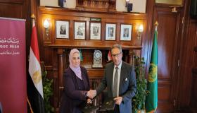 القباج والإتربي يوقعان بروتوكول تعاون بين صندوق دعم مشروعات الجمعيات والمؤسسات الأهلية وبنك مصر بشأن تعزيز الدفع الإلكتروني والشمول المالي لمنظمات المجتمع المدني