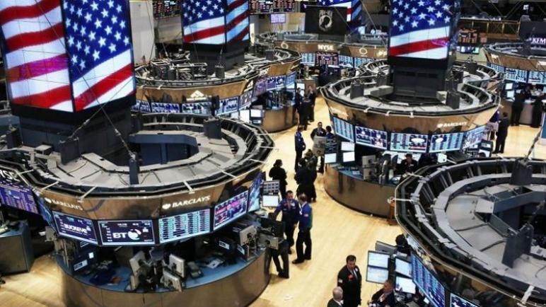 في ظل استمرار أزمة روسيا.. البورصة الأمريكية تعمق خسائرها ومؤشر ناسداك يتراجع 3%