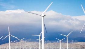 بقدرة 250 ميجاوات.. هيئة الطاقة تبدأ في تنفيذ محطة رياح خليج السويس وتعمل منتصف العام المقبل