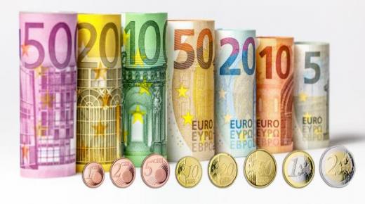 في بنوك مصر.. سعر اليورو اليوم السبت يستقر عند 23.57 جنيه للشراء